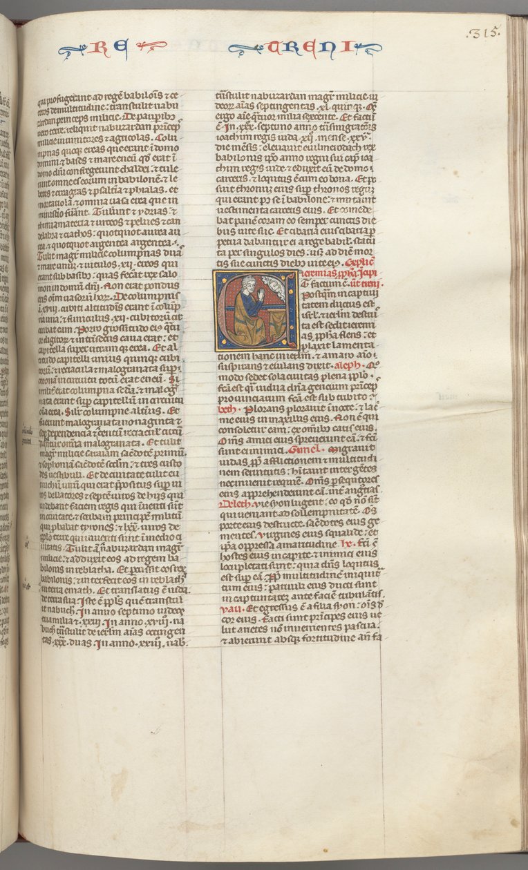 fol. 315r, Ağıtlar, tarihî baş harfi E, diz çökmüş bir Yeremya, Tanrı