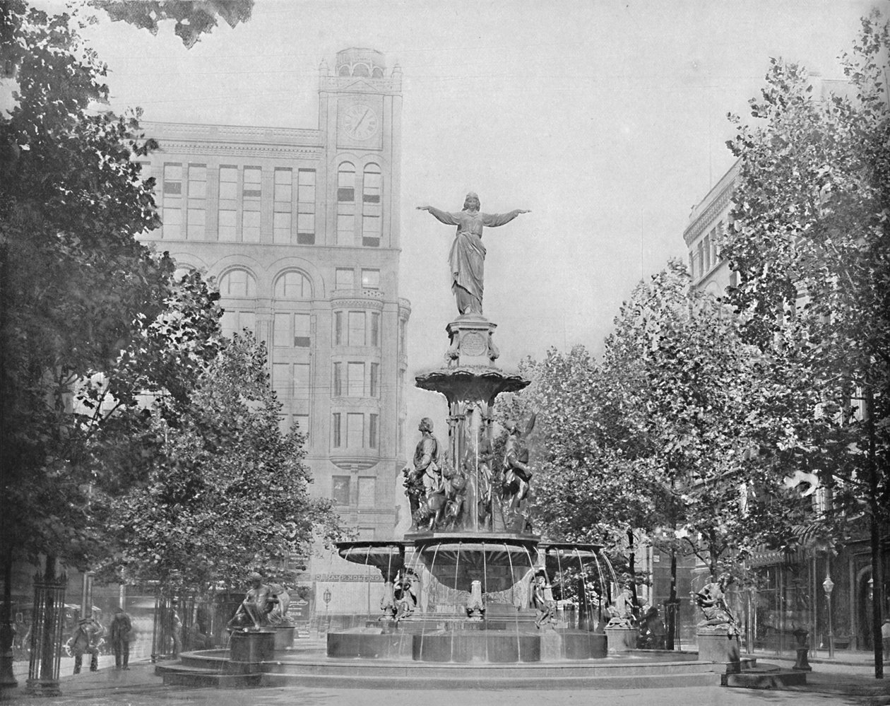 Çeşme Meydanı, Cincinnati, Ohio, c1897. by Unbekannt