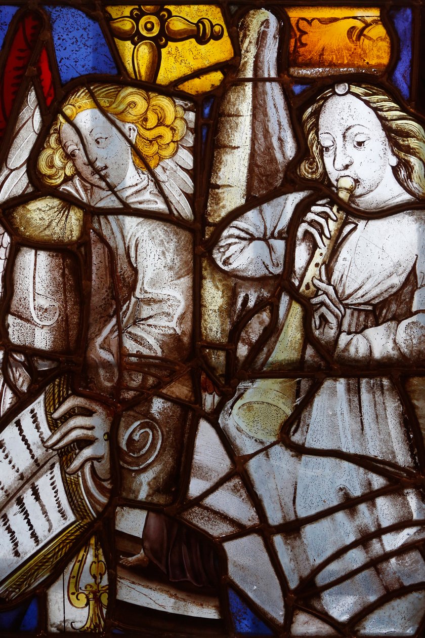 Fransa, Ile-de-France, Paris: Saint SŽverin kilisesinin XV. ve XVI. yüzyıldan kalma vitray pencere parçaları, Müzisyenler melekler, Paris