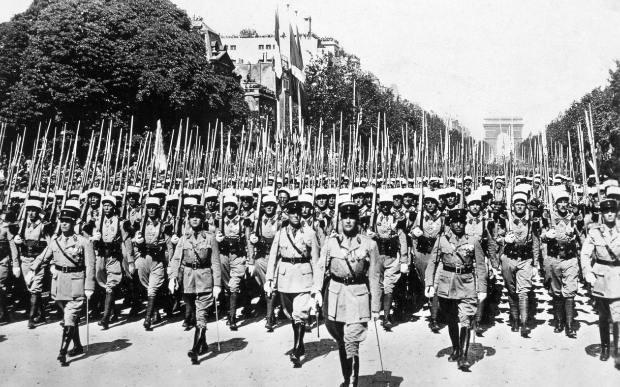 Fransız Yabancı Lejyonu incelemesi, Paris, 14 Temmuz 1939 by Unbekannt