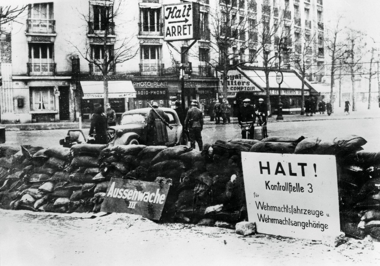 Alman kontrol noktası, Paris