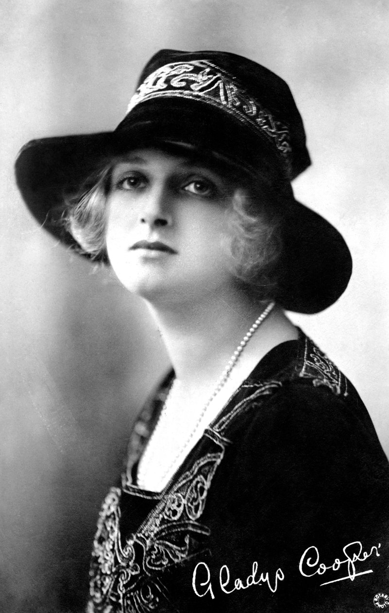 Gladys Cooper 1888-1971, İngiliz aktris, 1900'ler by Unbekannt