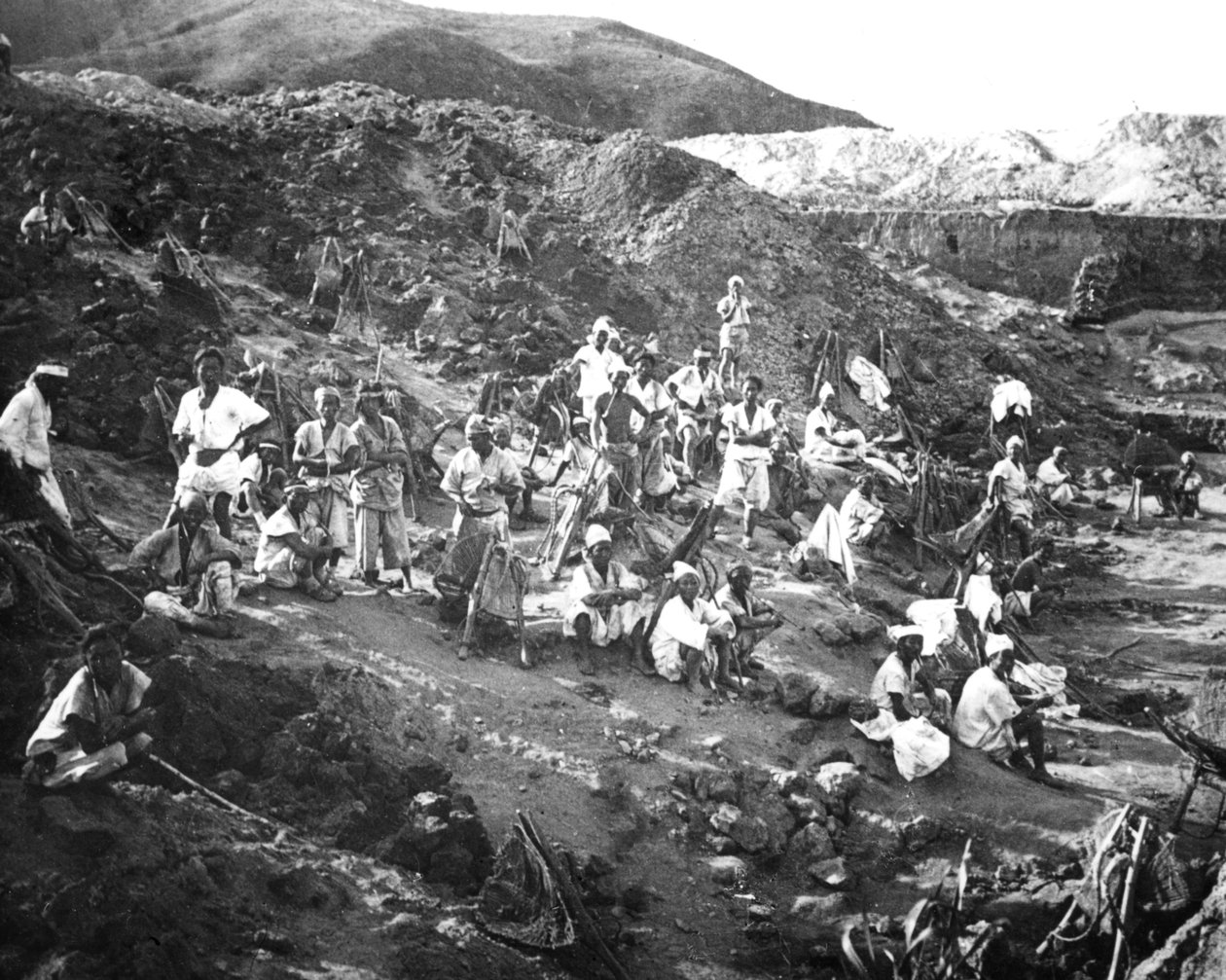 Altın madeni, Kore, c1900 by Unbekannt