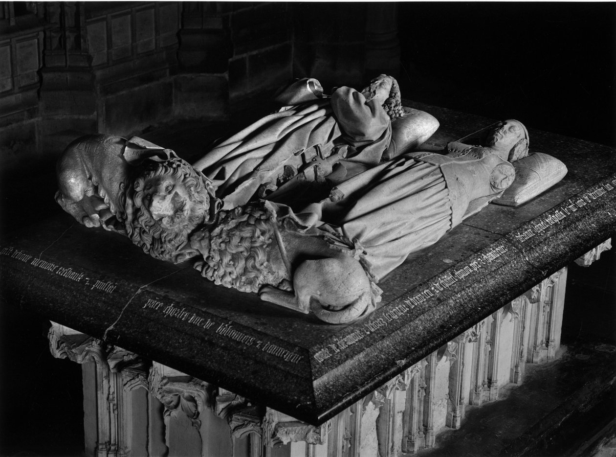 Gotik Sanat: Gisants of Bourbon