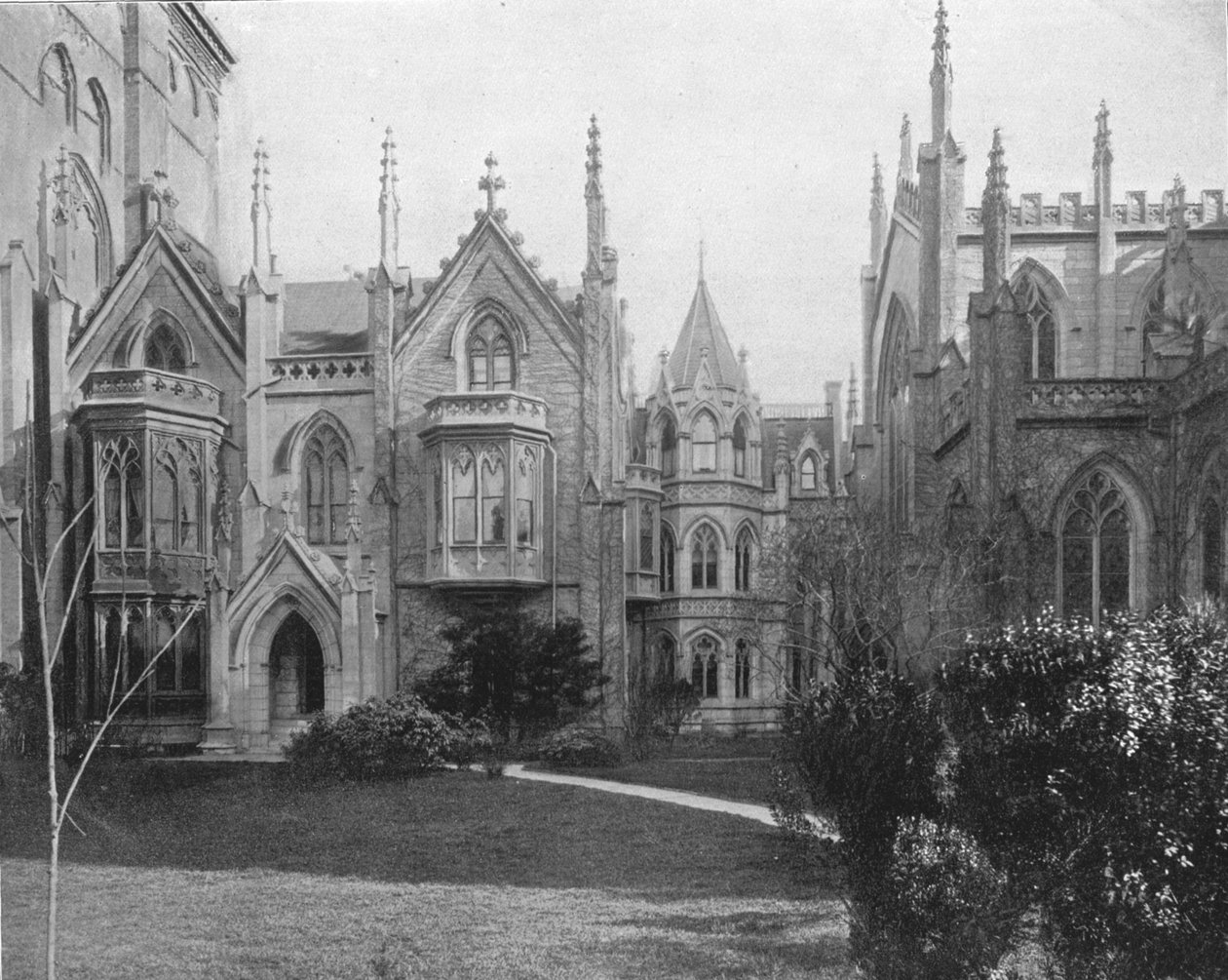 Grace Church and Rectory, New York, ABD, c1900. by Unbekannt