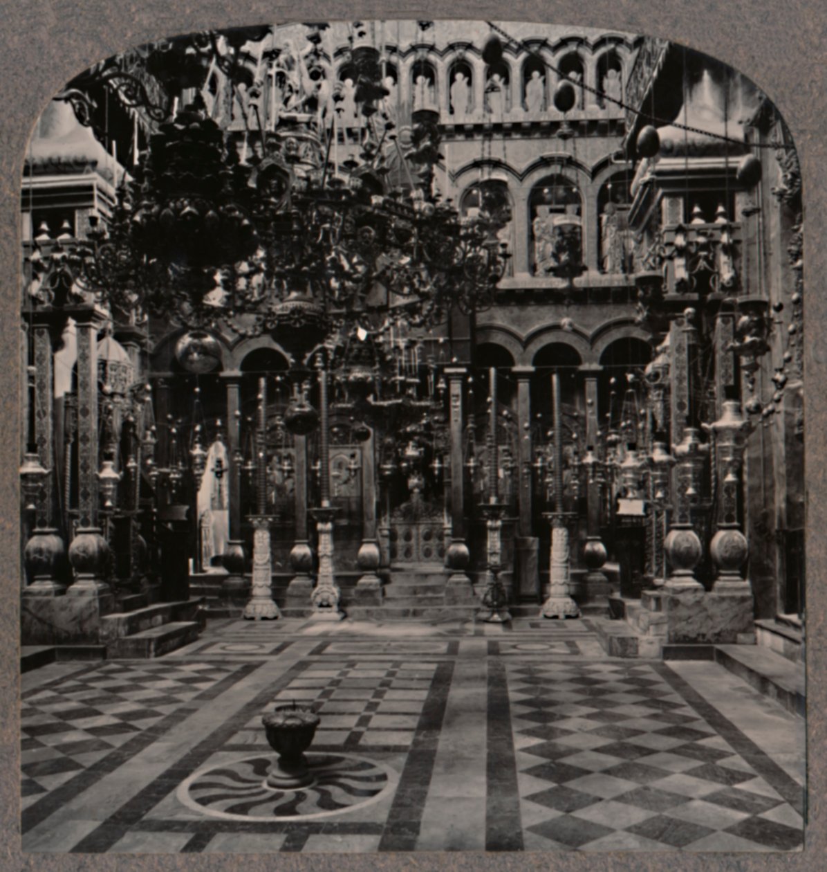 Kutsal Kabir Kilisesi