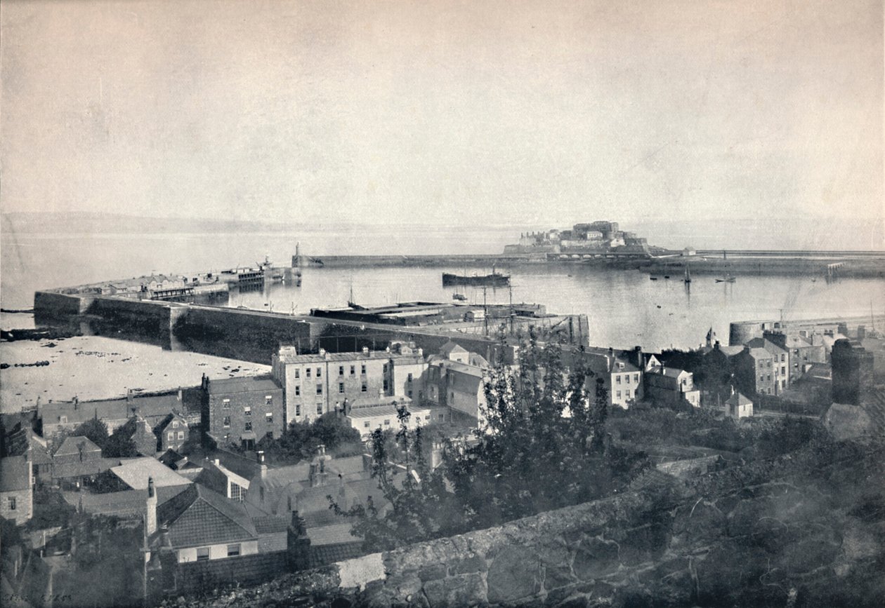 Guernsey - St. Peter-Port ve Kornet Kalesi, 1895 by Unbekannt