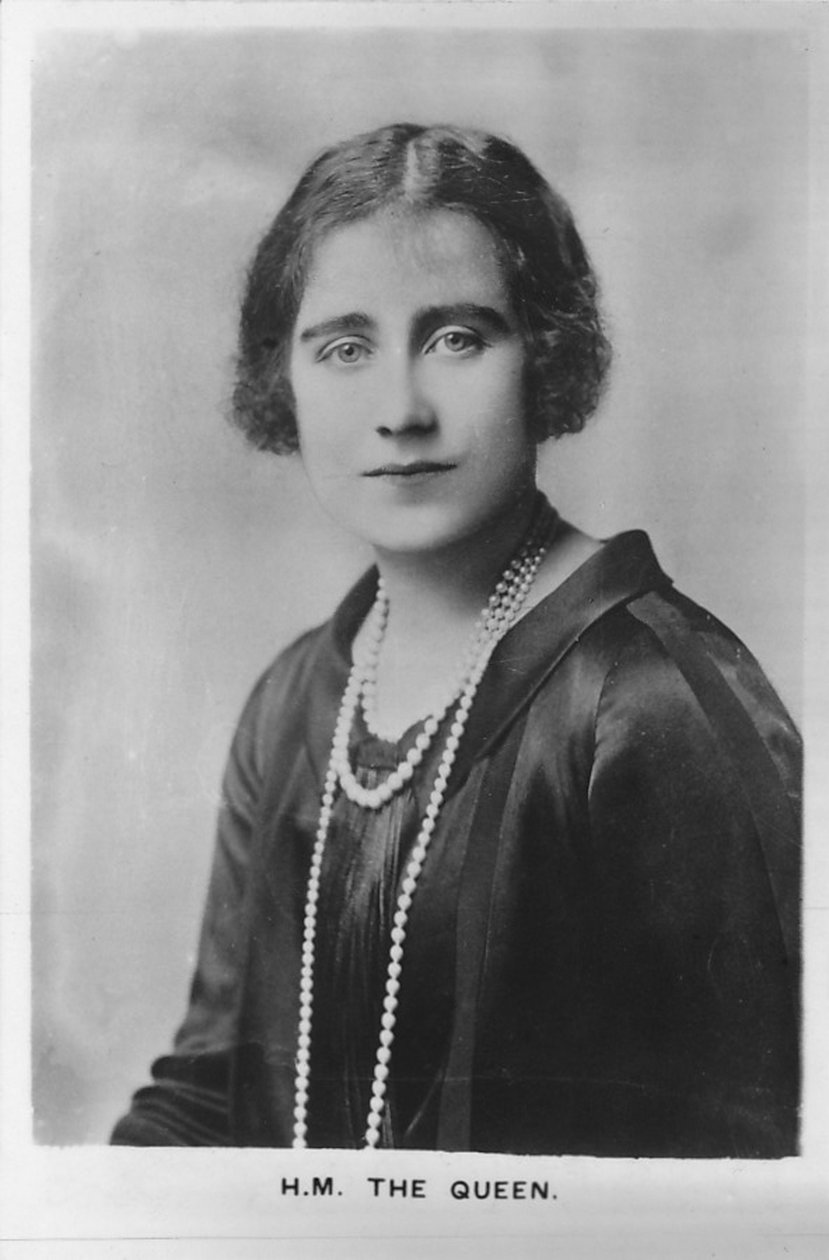 HM Kraliçe Elizabeth, Kraliçe Anne, 1937 by Unbekannt
