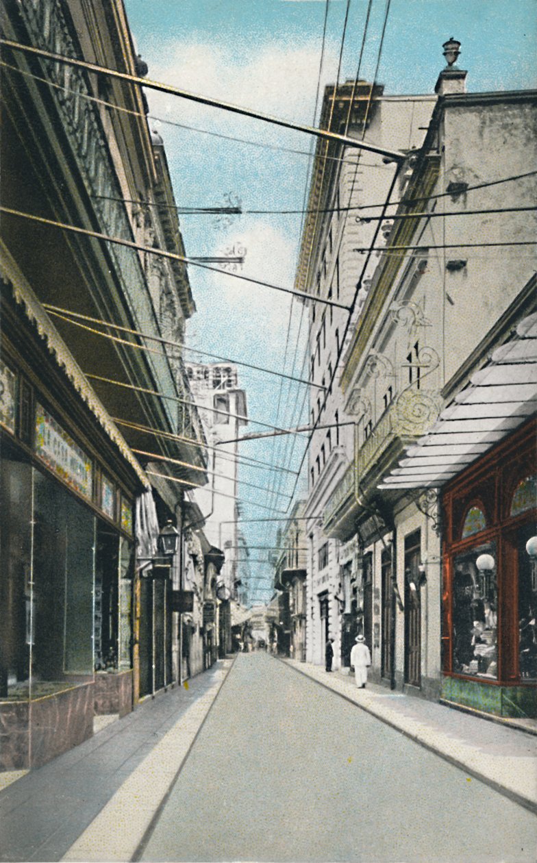 Havana: Obispo O Pimargall Caddesi. Piskopos veya Pimargall Caddesi, c1910. by Unbekannt