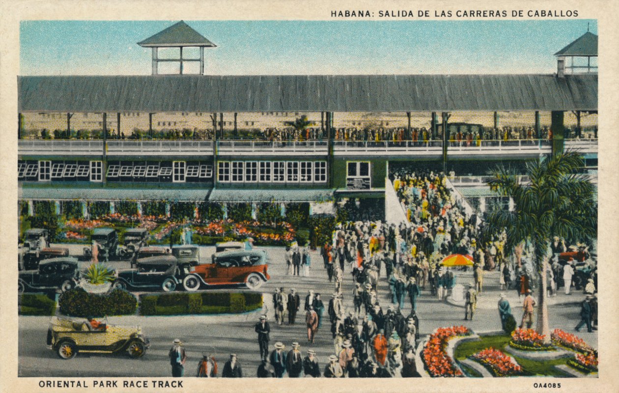 Havana: At Yarışının Başlangıcı. Eastern Park Yarış Pisti, c1910 by Unbekannt