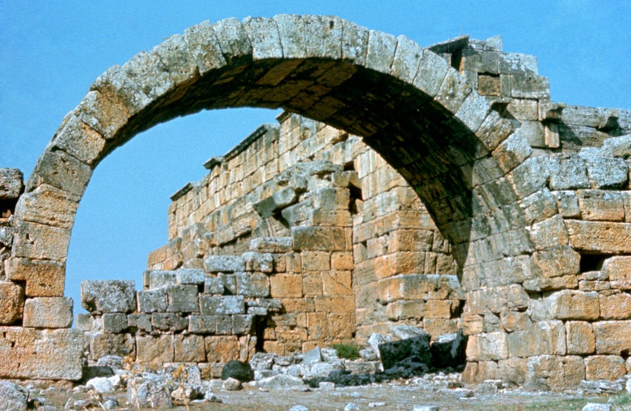 Hierapolis, Pamukkale, Türkiye, 190BC by Unbekannt
