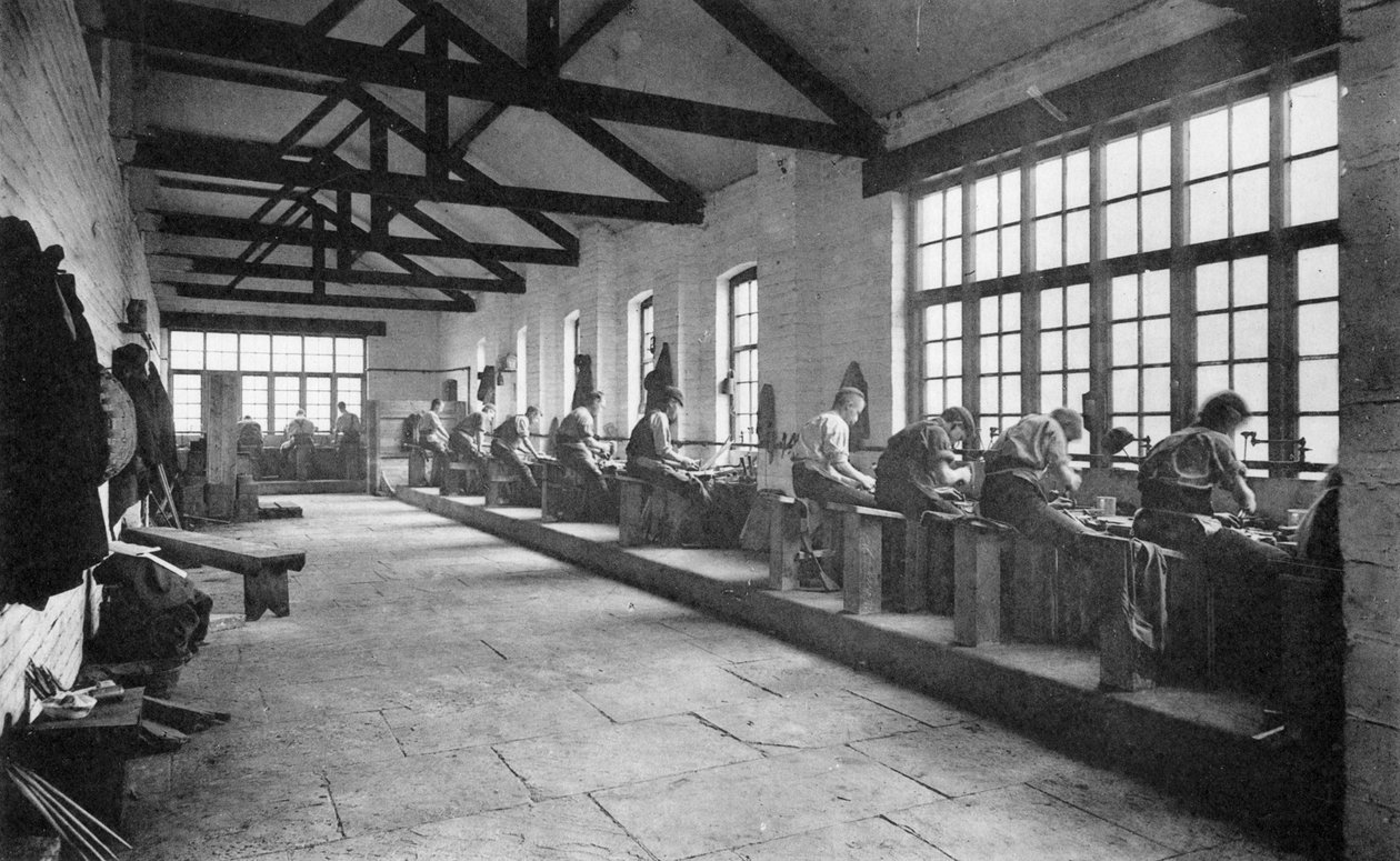 İçişleri, Thomas Firth & Sons Norfolk Works, Sheffield, c1890 by Unbekannt