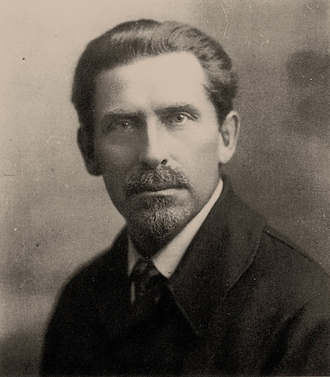 Ivan Vasilievich Klyun 1873-1943. by Unbekannt