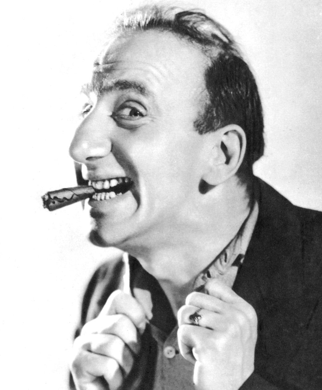 Jimmy Durante, Amerikalı şarkıcı, piyanist, oyuncu ve komedyen, 1934-1935 by Unbekannt