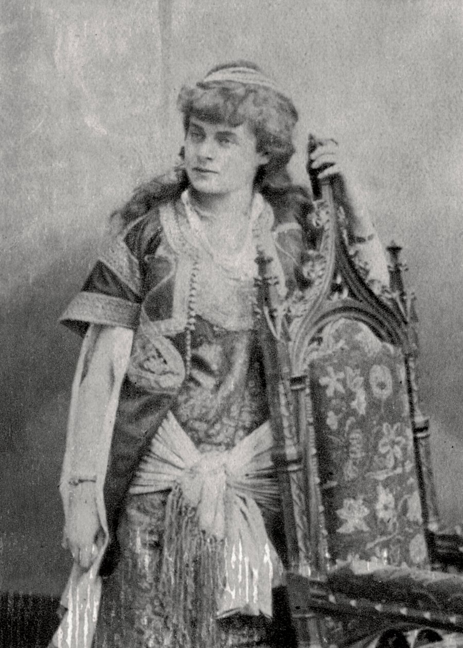 Julie Feyghine, Fransız aktris, 1881 by Unbekannt