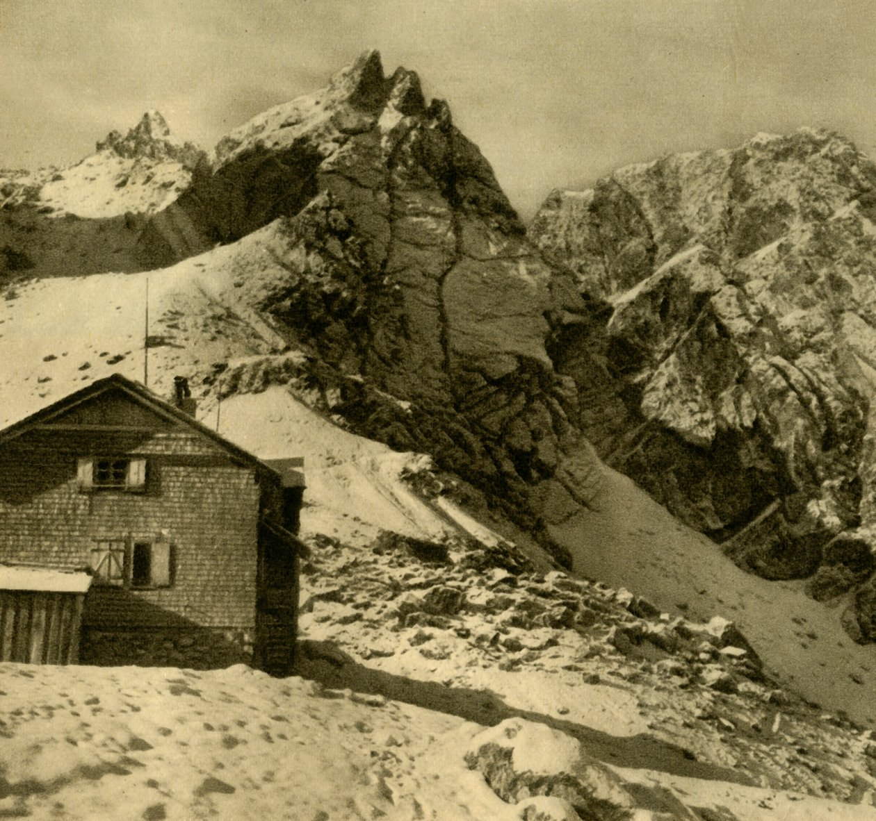 Karlsbaderhütte, Lienz Dolomites, Avusturya, c1935. by Unbekannt