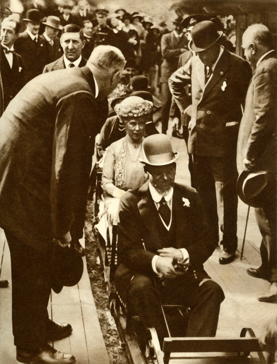 King George V ve Queen Mary...Britanya İmparatorluğu Sergisi, Wembley, Londra, 1925, 1935. by Unbekannt