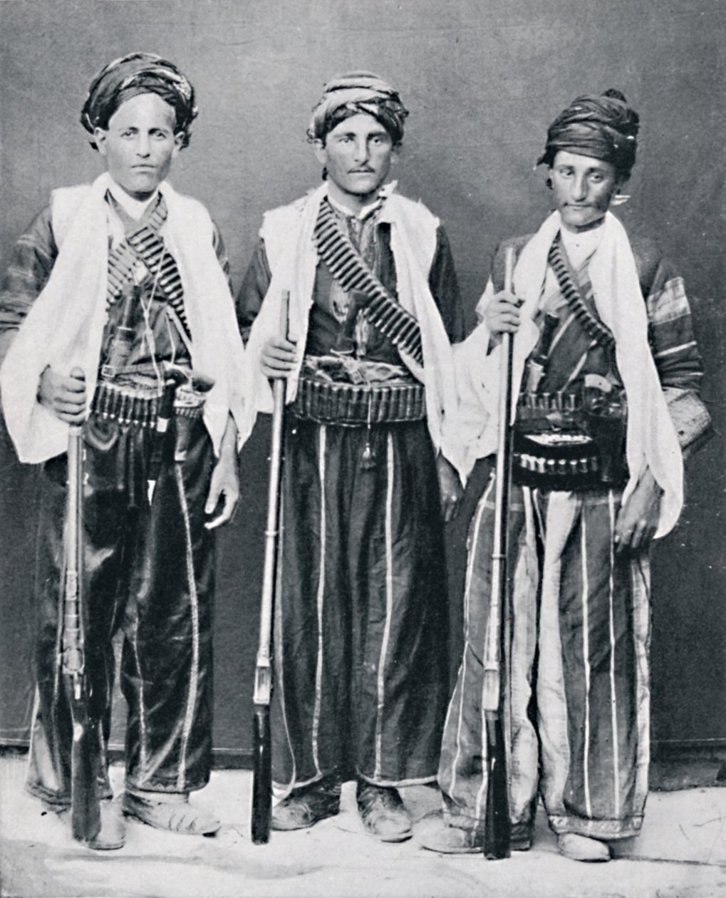 Kürt dağ haydutları, Ermenistan, 1902 by Unbekannt
