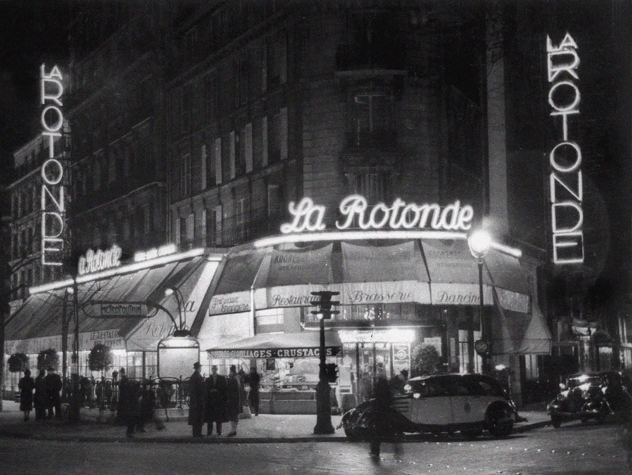 Rotunda, Boulevard du Montparnasse, 1939. by Unbekannt
