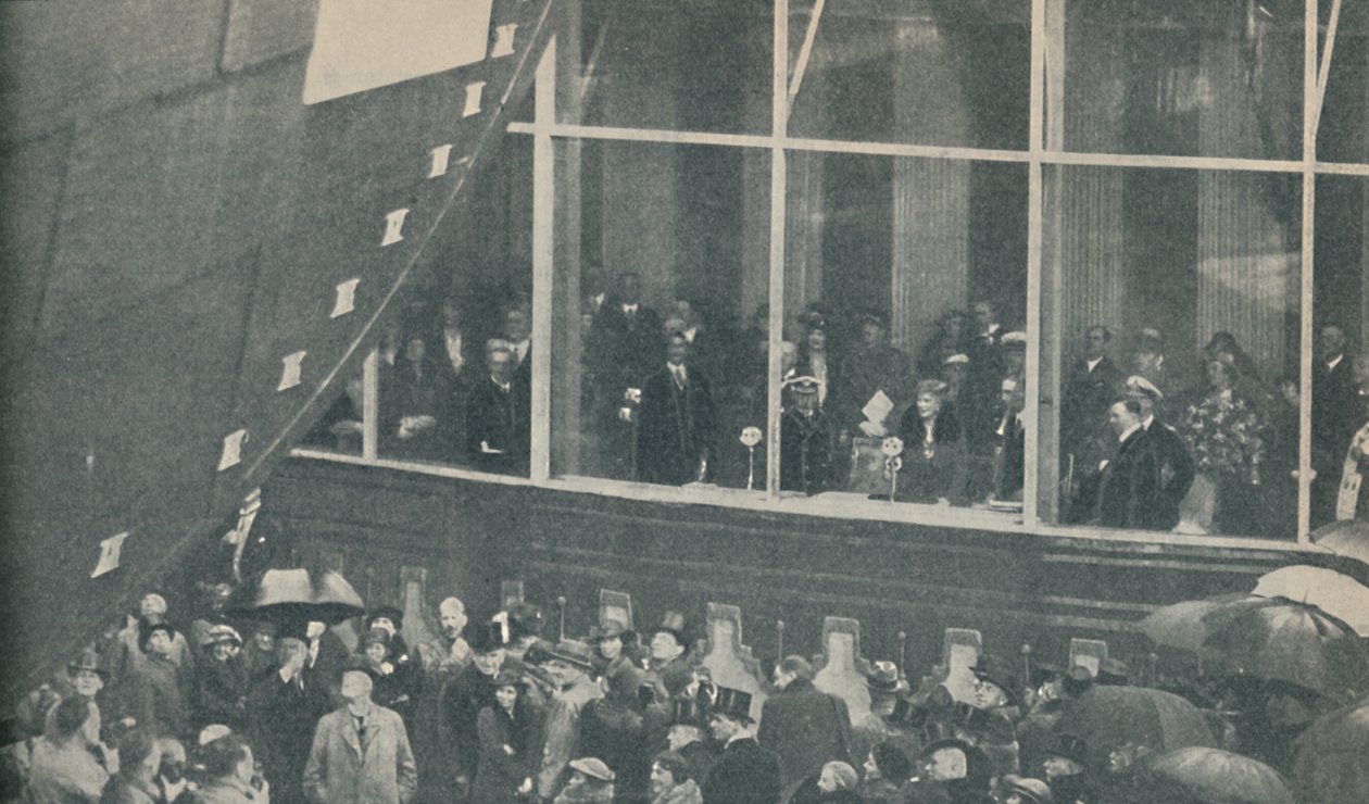Devasa yeni İngiliz gemisi RMS Queen Mary
