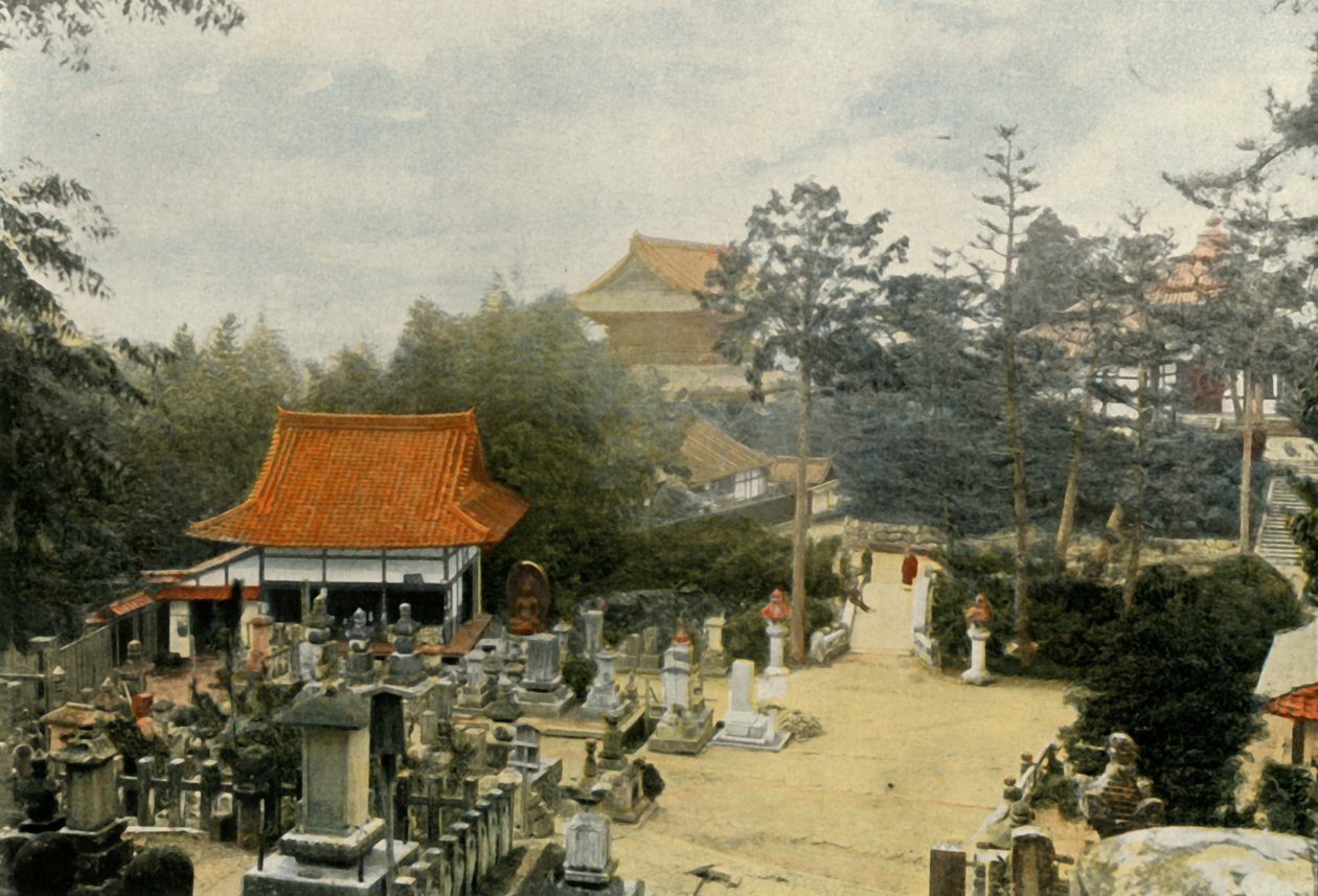 Le Cimetiere Kurodani a Kioto, Tombes Sculptees, Kurodani mezarlığındaki Mezar Taşları, Kyoto, 1900. by Unbekannt