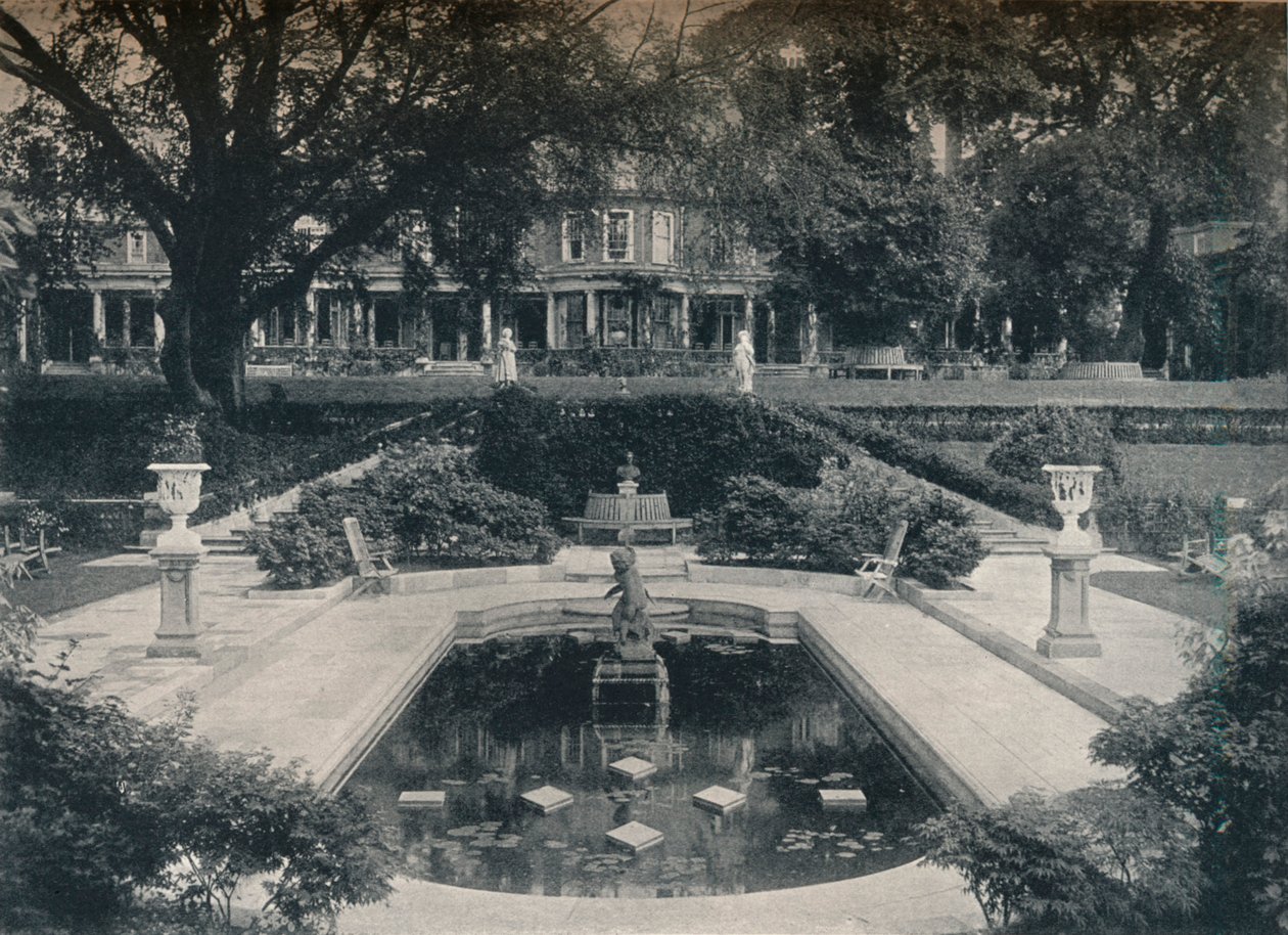 Zambak Havzası ve Batı Cephesi, The Hill, Hampstead Heath, c1900 by Unbekannt