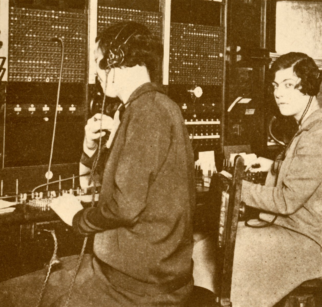 Londra-New York Telefon Servisi, c1930. by Unbekannt