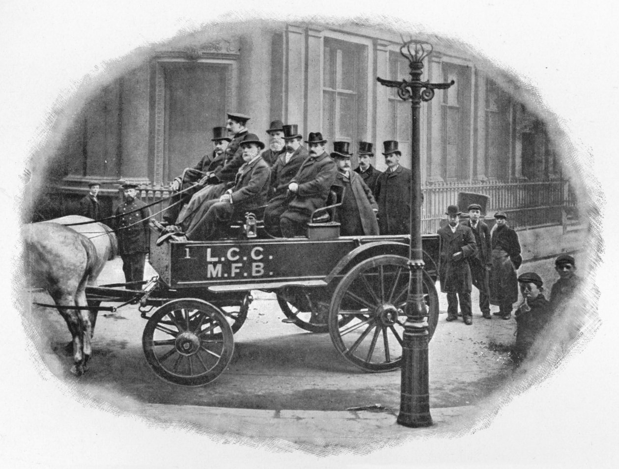London County Council İtfaiye Komitesi bir teftişe başlıyor, c1903 1903 by Unbekannt