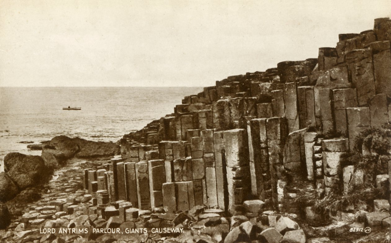 Lord Antrims Salonu, Giants Causeway, 19. yüzyılın sonları ile 20. yüzyılın başlarında. by Unbekannt