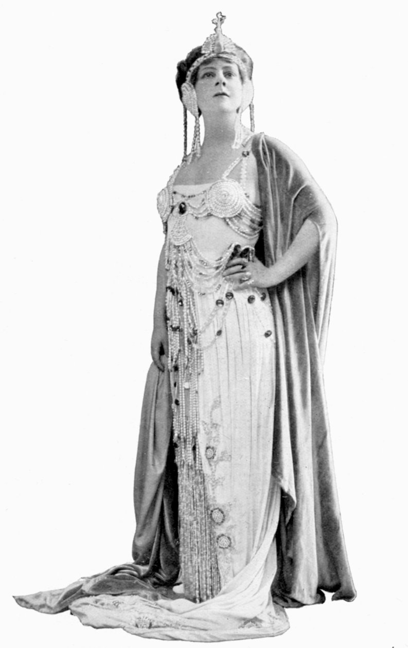 Louise Edvina 1880-1940, Kanadalı soprano, c1911 by Unbekannt