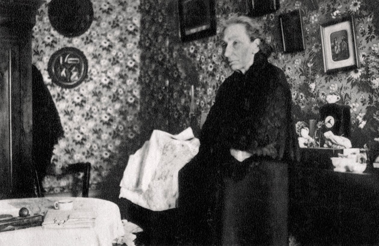 Louise Michel, Fransız öğretmen, sağlık çalışanı ve anarşist, 1899 by Unbekannt