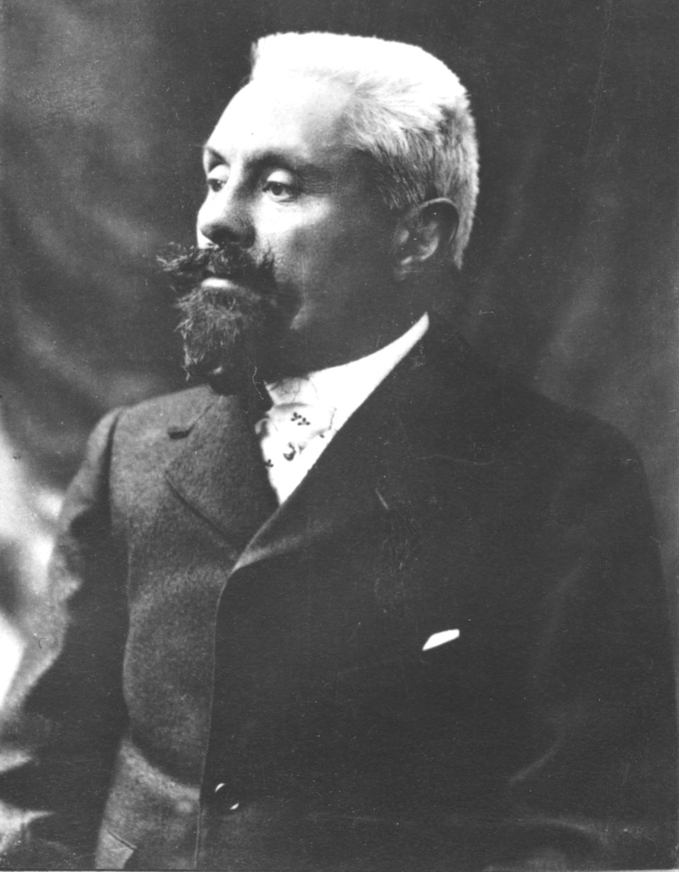 Magnaud, c1893 by Unbekannt