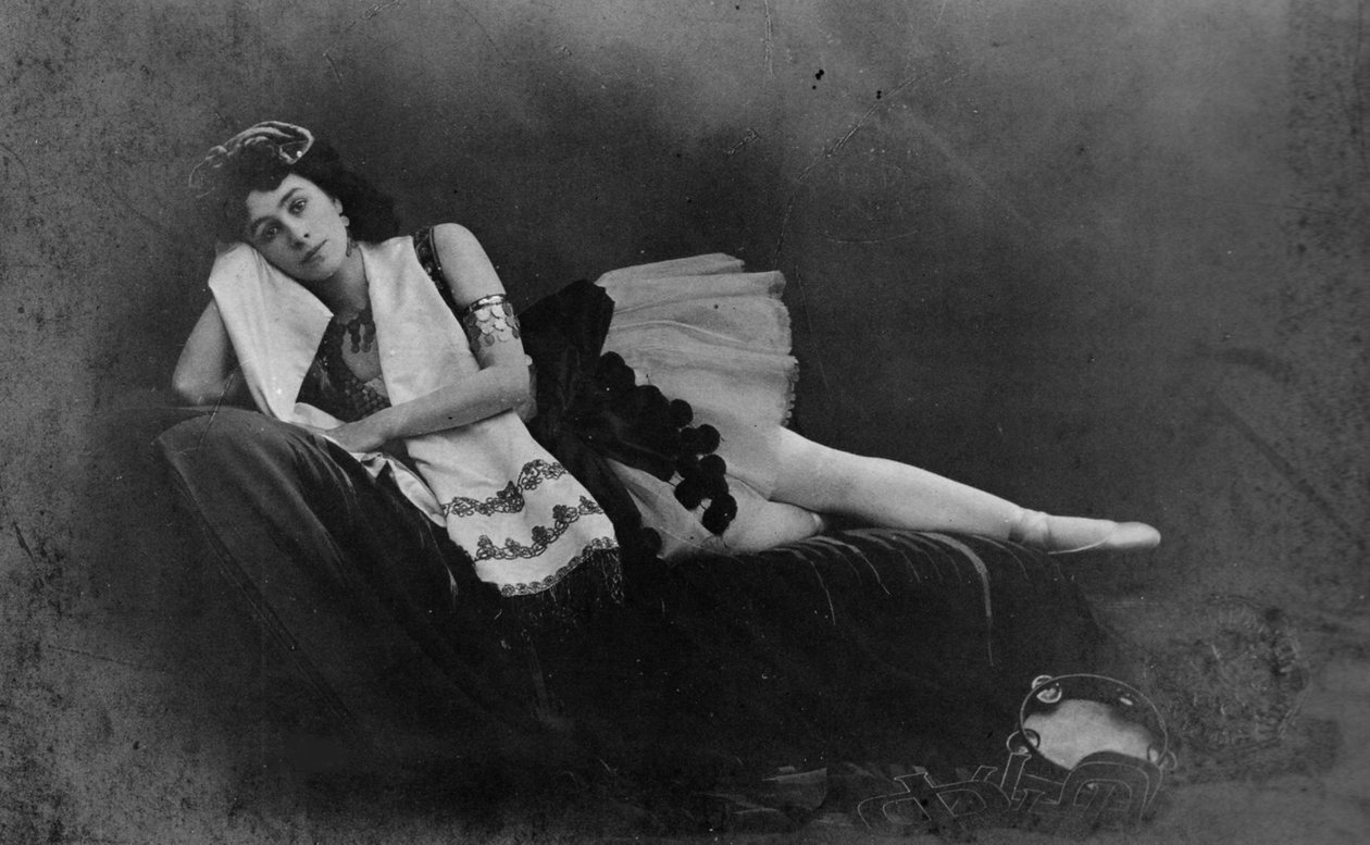 Matilda Kschessinska, La Esmeralda balesinin baş rolünde by Unbekannt