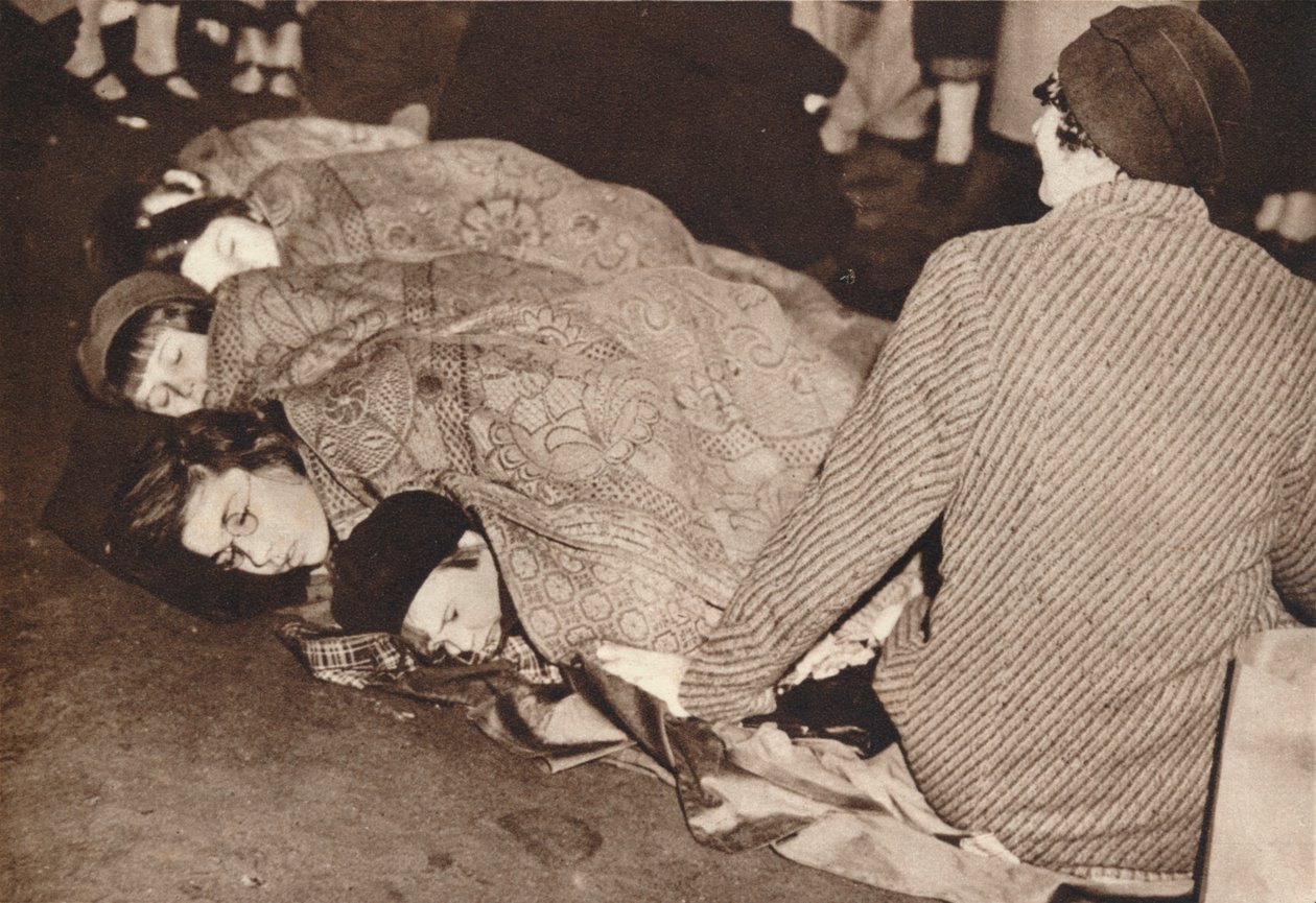 Alışveriş Merkezinde Gece Yarısı, 1937 by Unbekannt