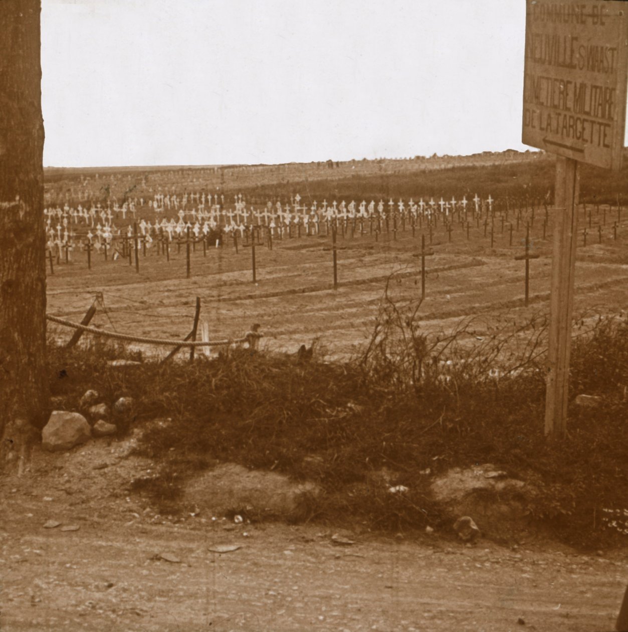 Askeri mezarlık, Neuville-Saint-Vaast, kuzey Fransa, c1914-c1918 by Unbekannt