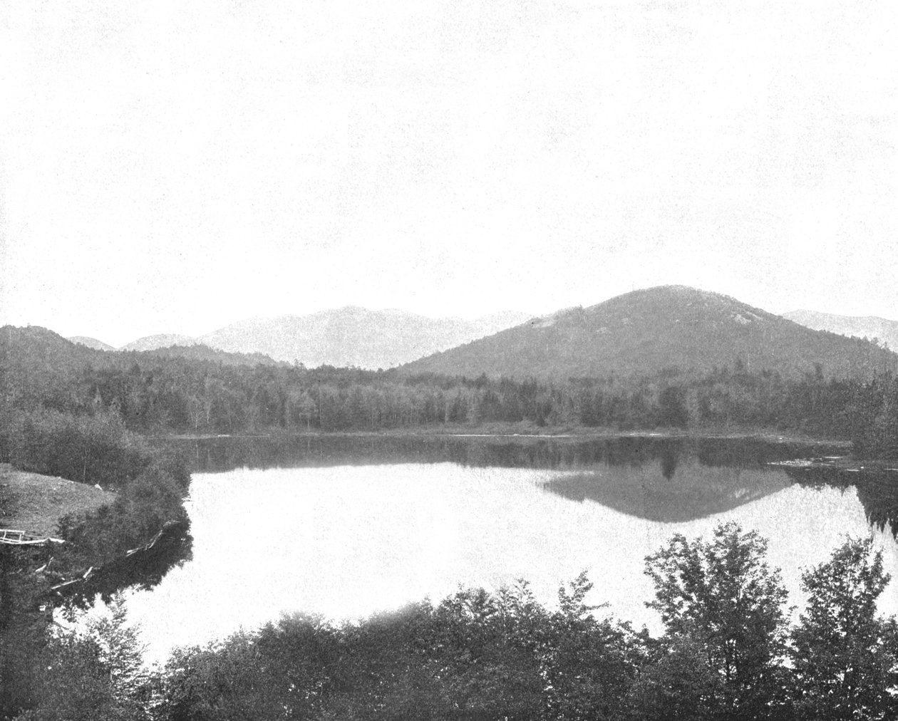 Mirror Lake, Adirondacks, New York Eyaleti, ABD, c1900. by Unbekannt
