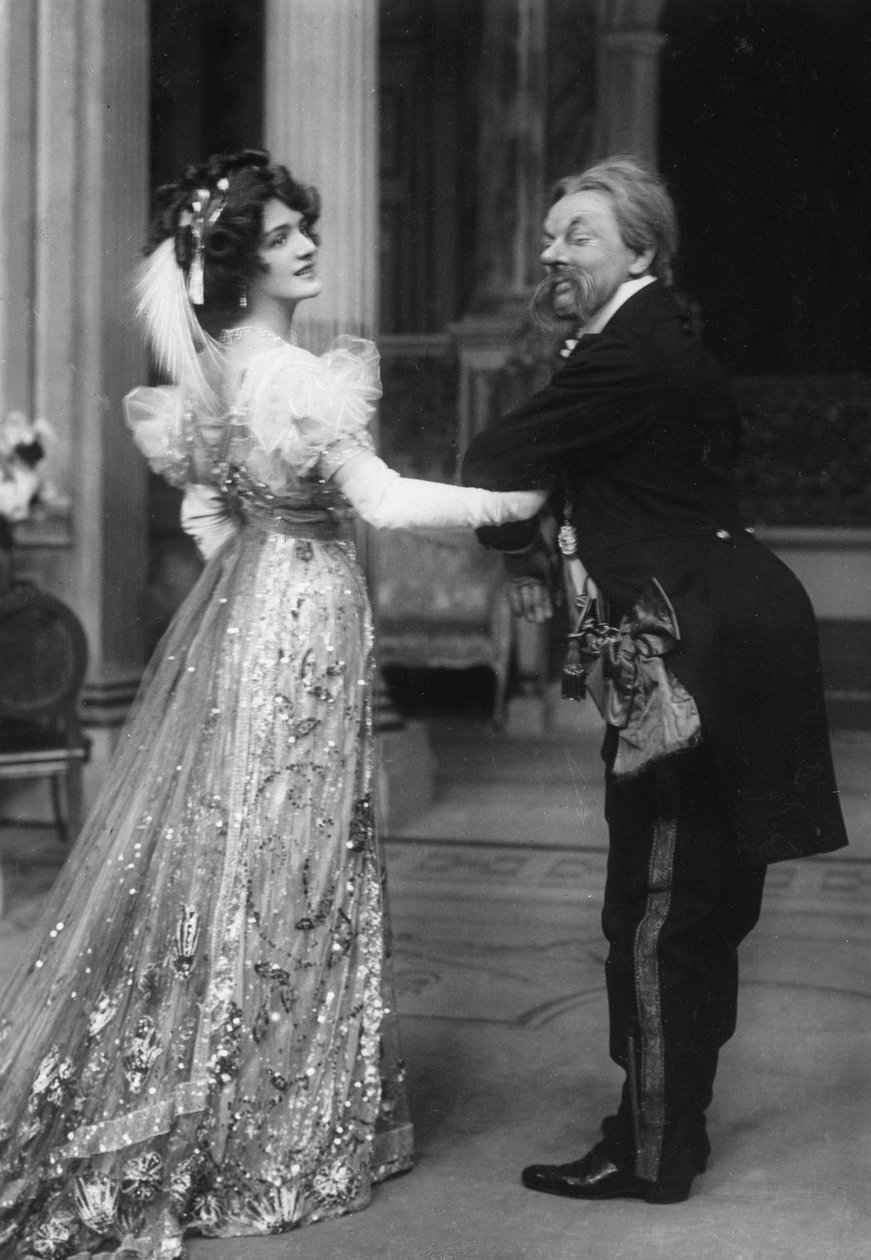 Bayan Lily Elsie ve Bay George Graves, Mutlu Dul