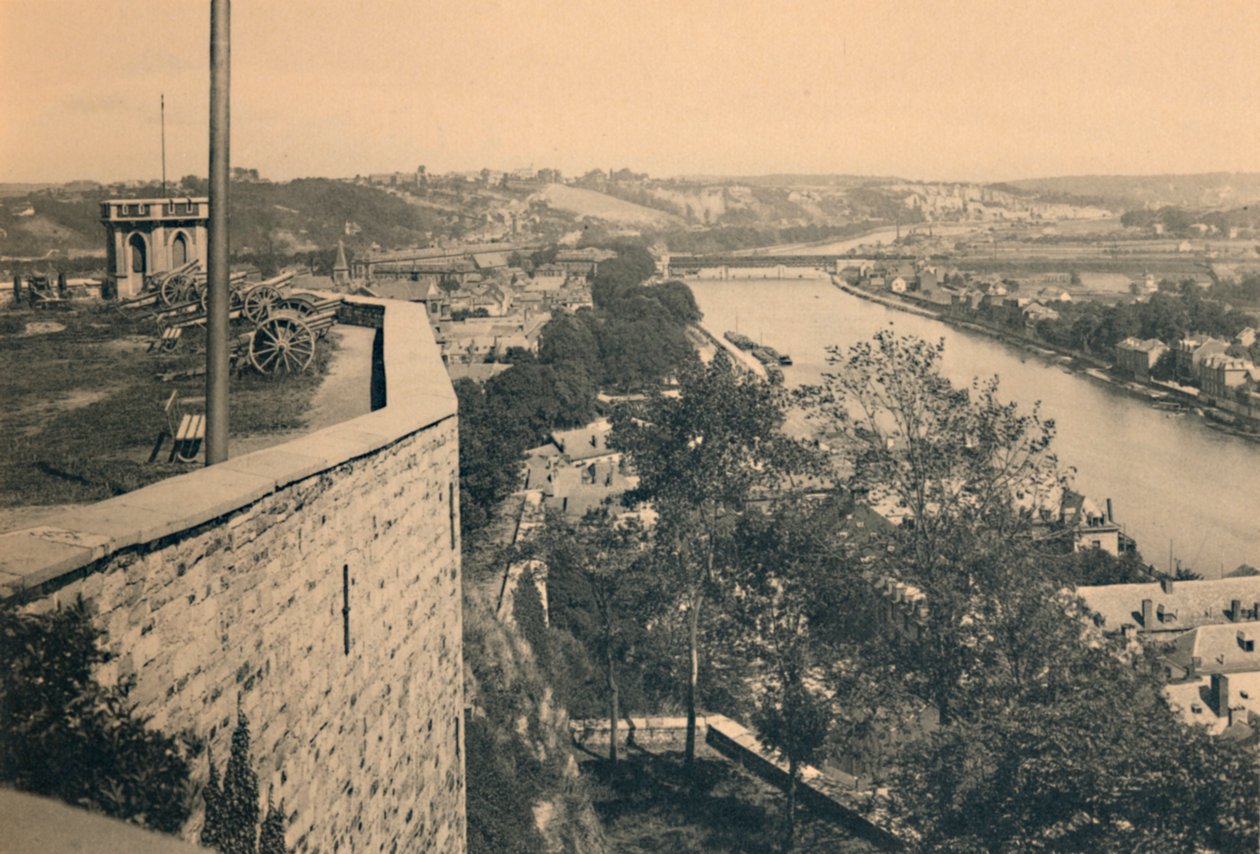 Namur. Tourelle des Guetteurs ve Sambre ve Meuse