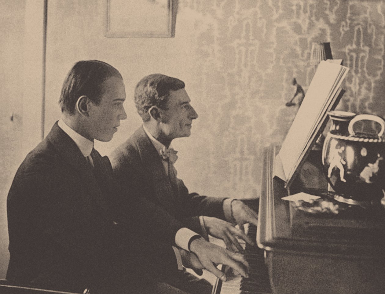Nijinsky ve Maurice Ravel piyanoda Daphnis ve Chloe