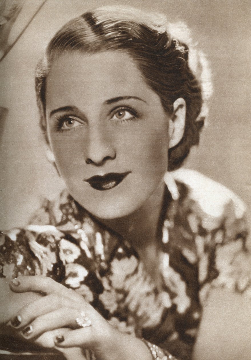 Norma Shearer, Kanada doğumlu oyuncu, 1933 by Unbekannt