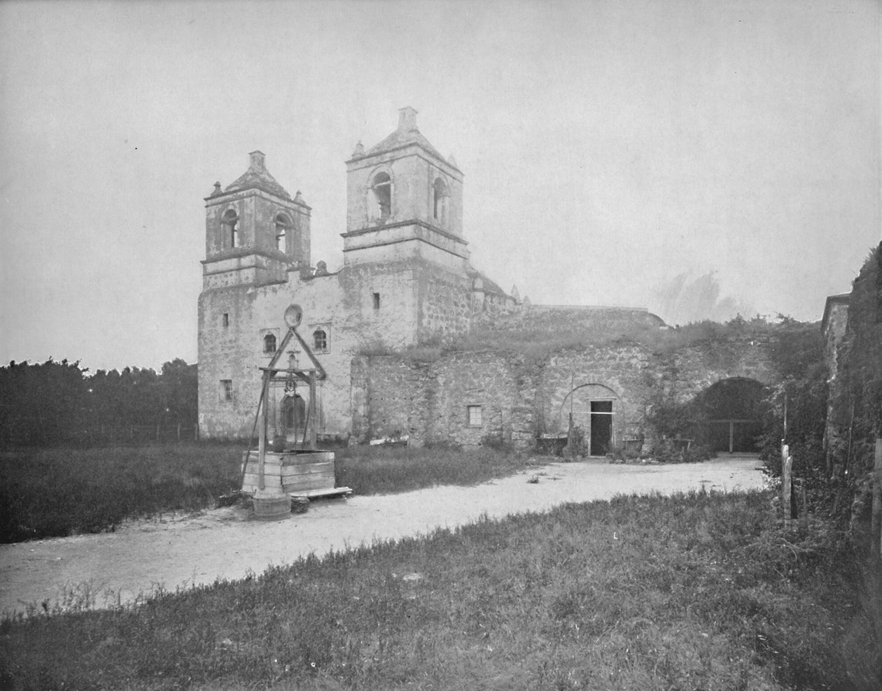 Eski İspanyol Misyonu, San Antonio, Teksas, c1897. by Unbekannt