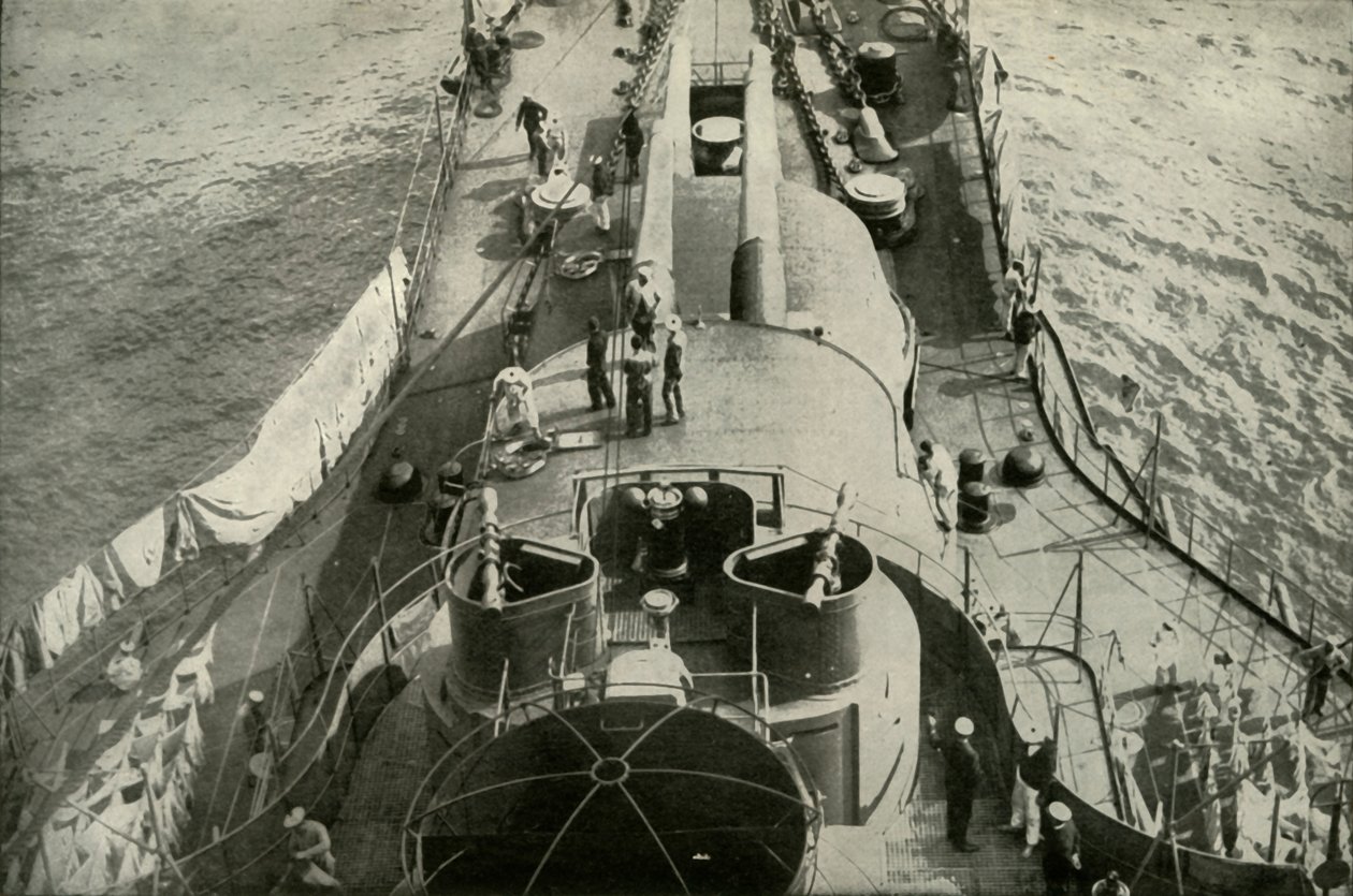 Gemide Bir Fransız Dretnot, 1919. by Unbekannt