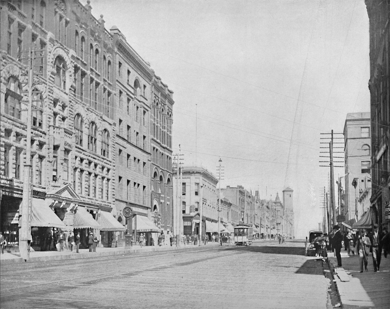 Pacific Avenue, Tacoma, Washington, c1897. by Unbekannt