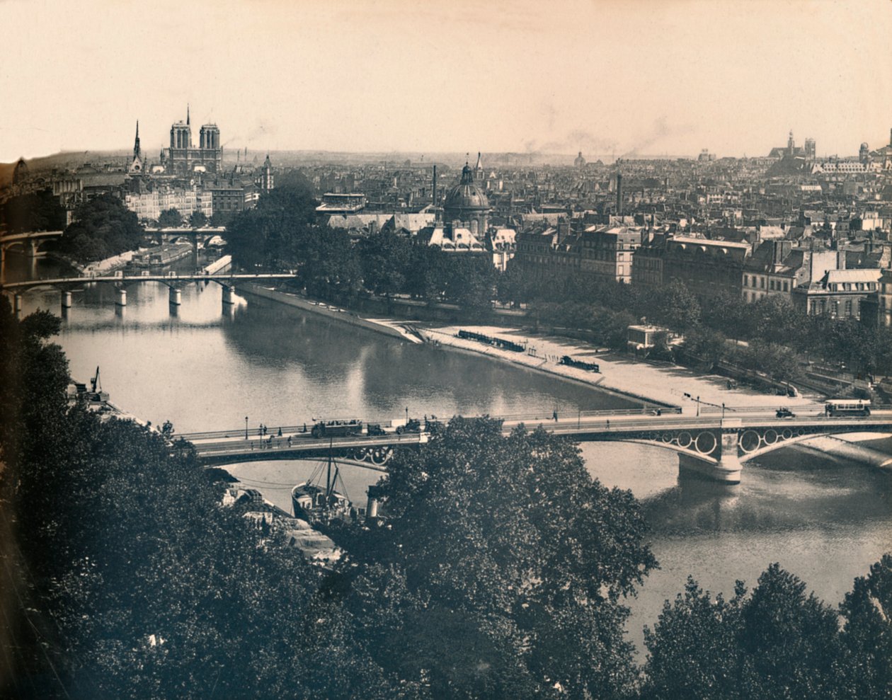 Paris. - Notre-Dame