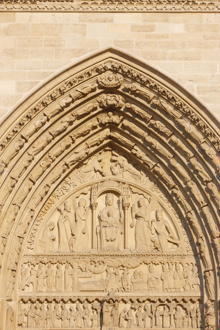 Paris Notre Dame Katedrali batı kanadı: Saint Anne
