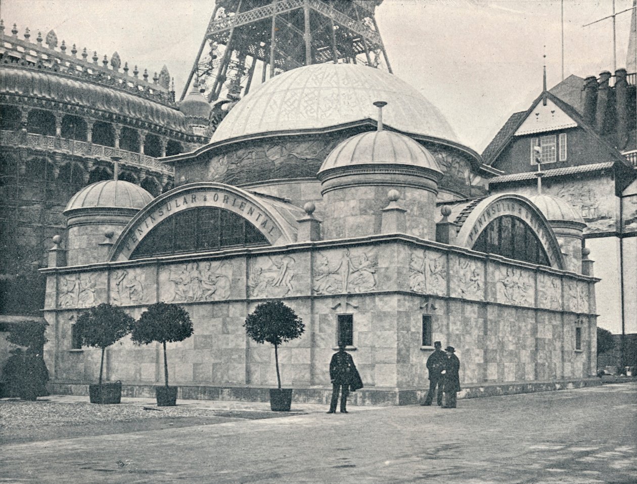 Yarımada ve Doğu Pavilion Nehir Cephesi, c1900 by Unbekannt
