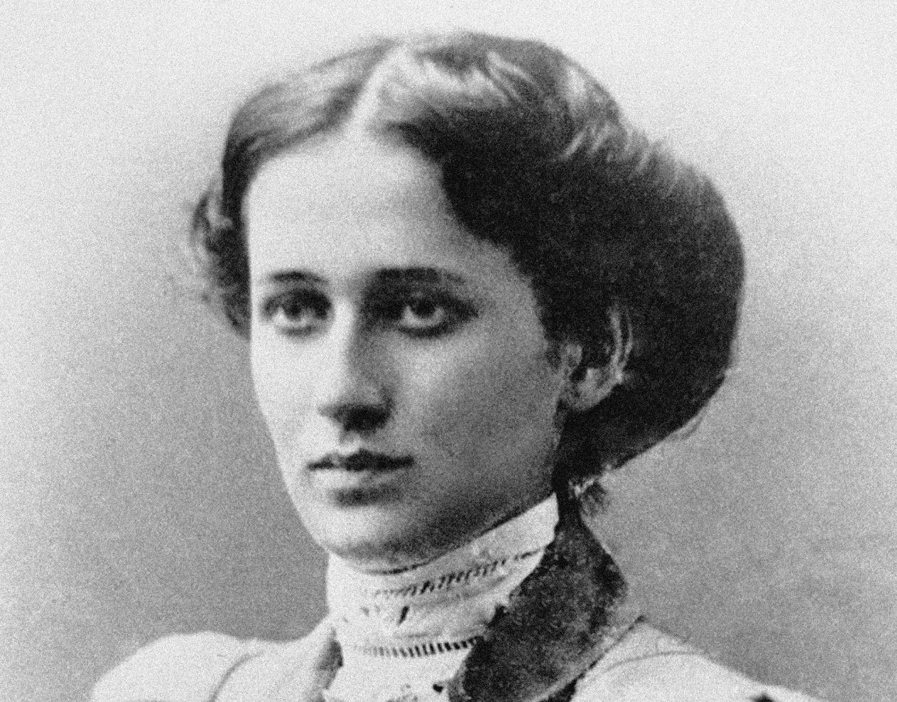 Şair Anna Akhmatova
