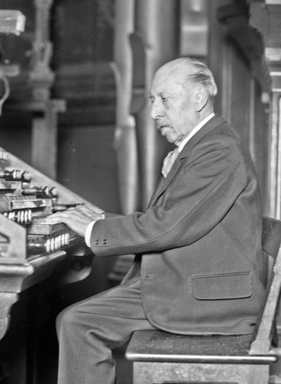 Organist ve besteci Charles-Marie Widor