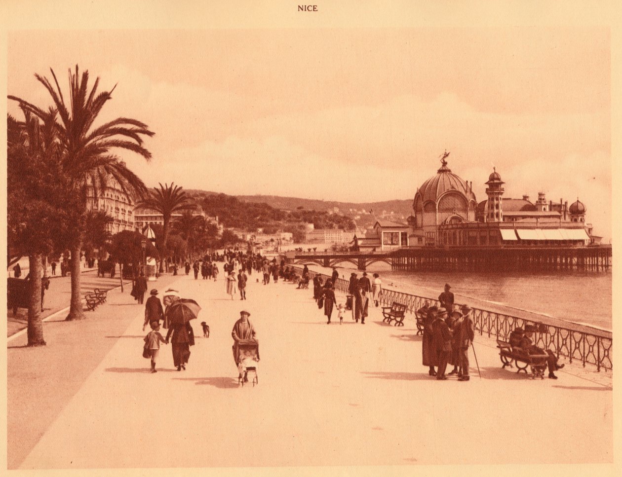 Promenade des Anglais ve İskele Sarayı, Nice, 1930. by Unbekannt