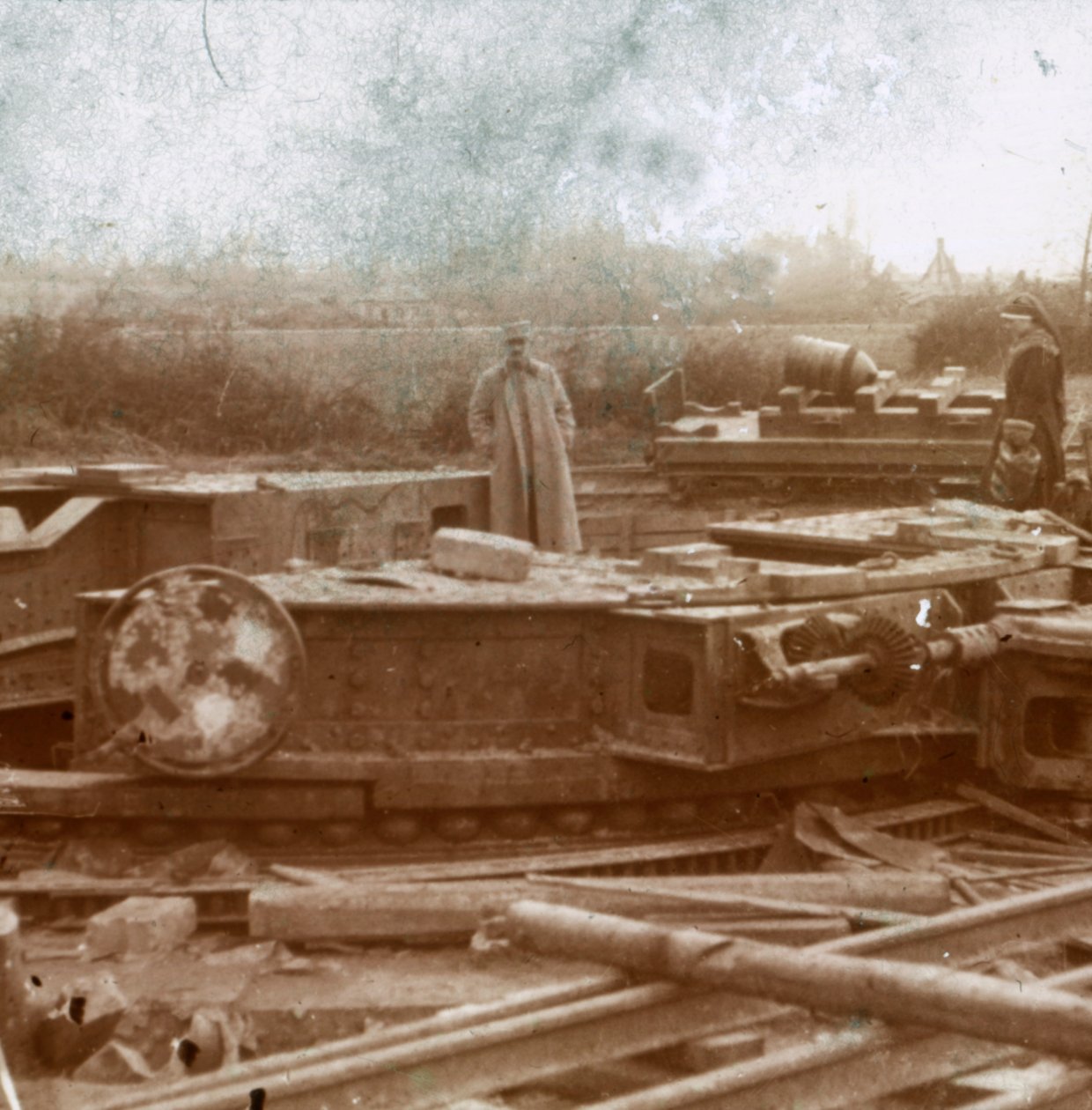 Big Bertha tabancası için demiryolu montajı, c1914-c1918 by Unbekannt